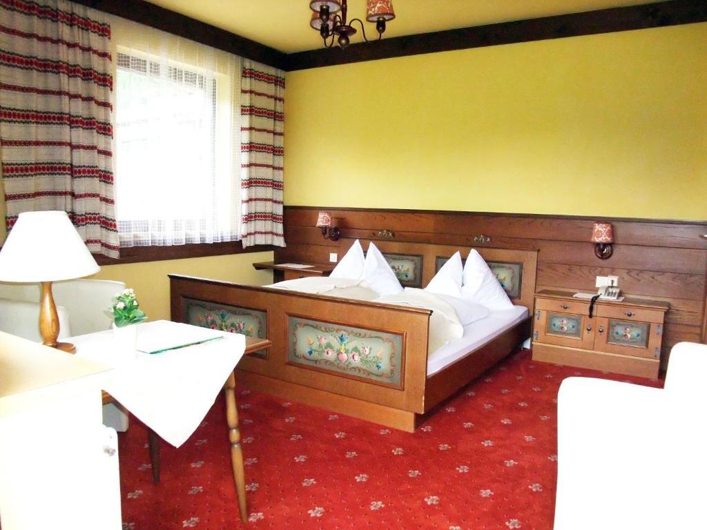 Ferienhotel Knollhof Ramsau am Dachstein Værelse billede